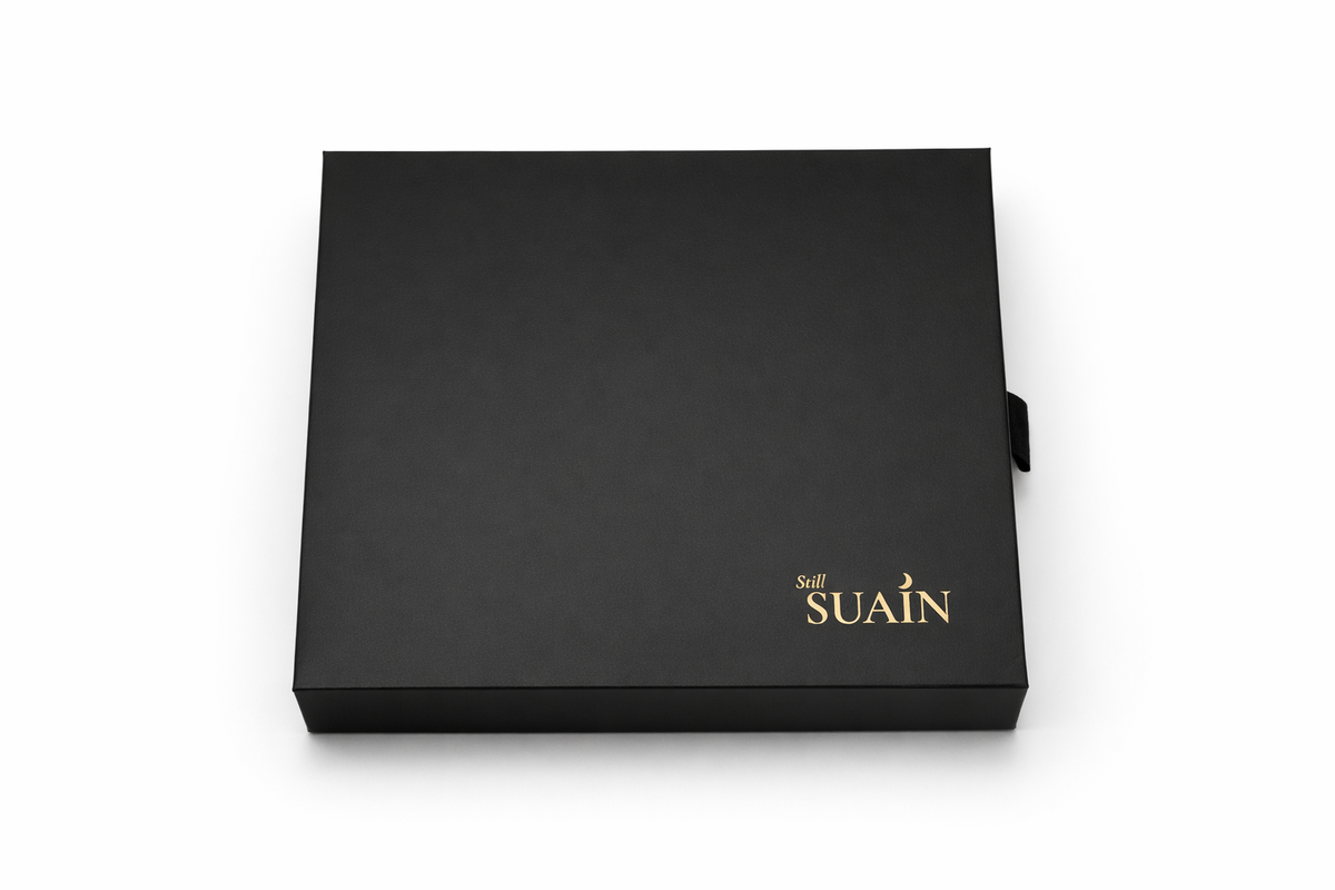Still Suain silk bonnet gift box